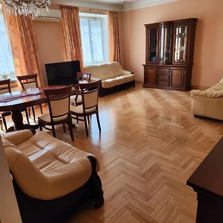 Happy Inn Arka The Heart Of Old Town, Self-Check-In, A-C, Car-Parking, Balkony VNO Buitenkant foto